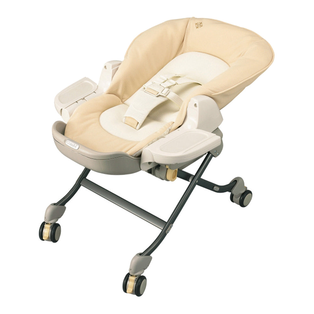 【本州往復送料無料】ロワイヤルオートスウィング LY コンビ(Combi) 電動 ハイローチェア・ベビーラック【レンタル】