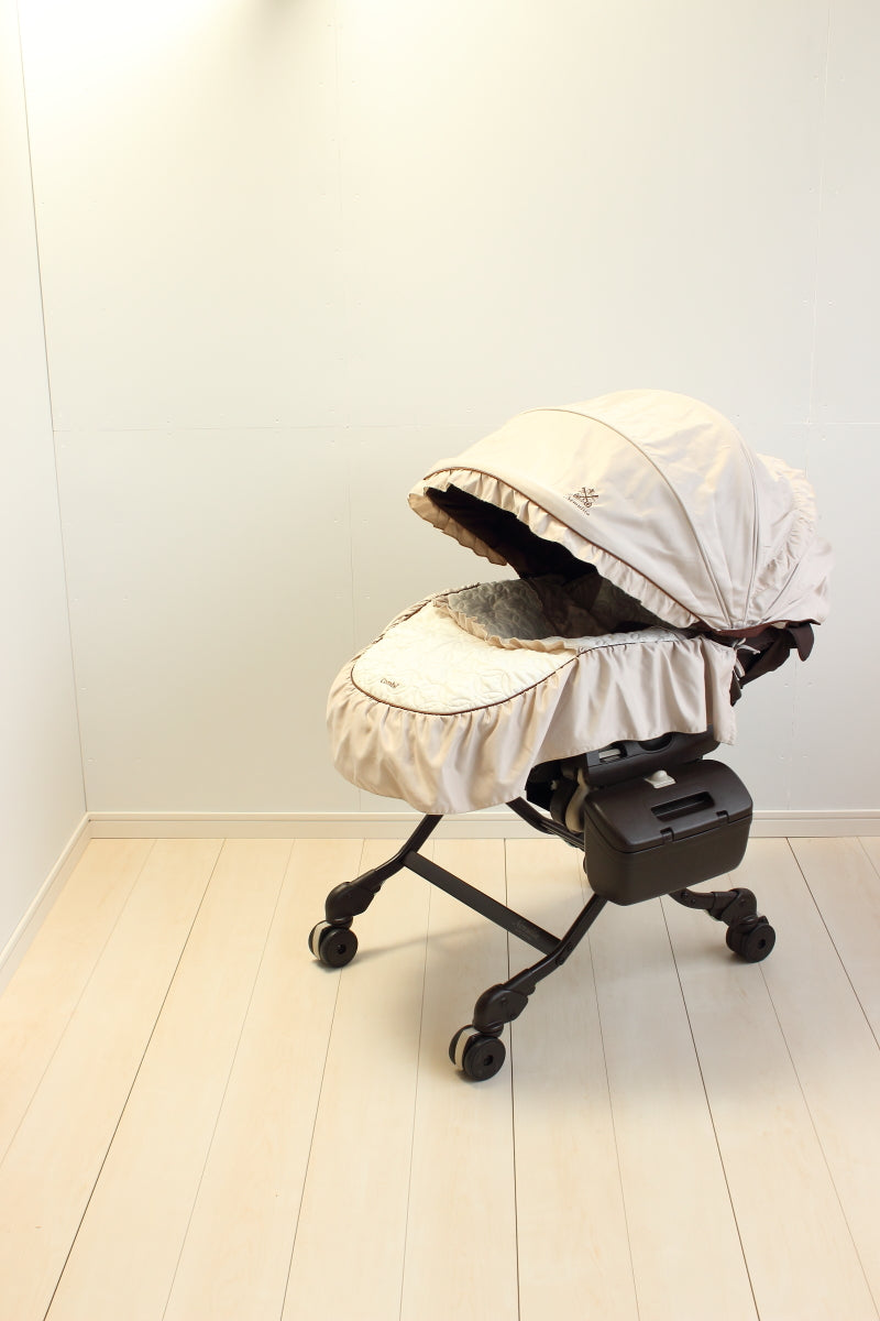 【本州往復送料無料】【3ヶ月レンタル割引中】ホワイトレーベル ネムリラ AUTO SWING プレミアムダッコプラス EG ホワイトモカ コンビ(Combi) 電動 ハイローチェア・ベビーラック【レンタル】