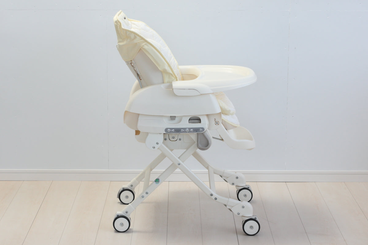【本州往復送料無料】ネムリラ AUTO SWING イエロー コンビ(Combi) 電動 ハイローチェア・ベビーラック【レンタル】