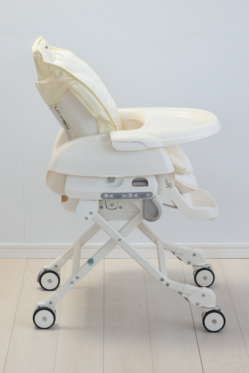 【本州往復送料無料】ネムリラ AUTO SWING イエロー コンビ(Combi) 電動 ハイローチェア・ベビーラック【レンタル】