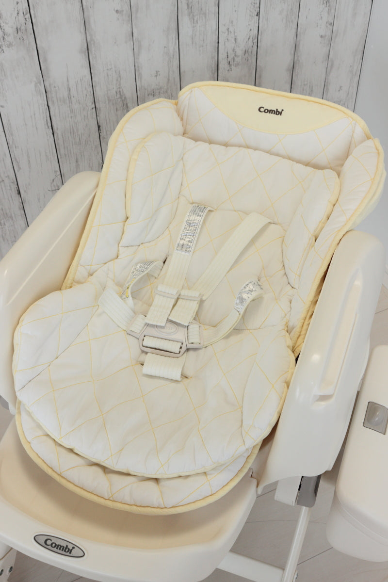 【本州往復送料無料】ネムリラ AUTO SWING イエロー コンビ(Combi) 電動 ハイローチェア・ベビーラック【レンタル】