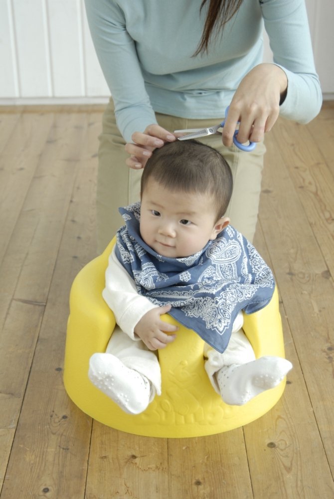 Bumbo バンボ ベビーソファ ティーレックス(T-REX) ベビーチェア【レンタル|色指定なし|テーブル付】