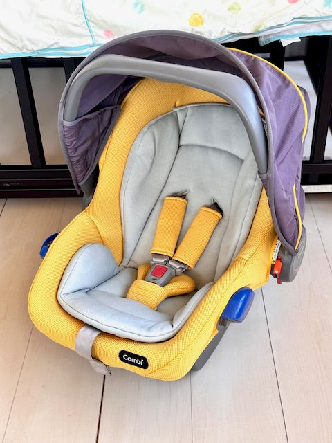 【中古品 限定2台】【店舗受け取り限定】出産準備まるごとセット　新生児から必要なアイテムがフルセット。すべてクリーニング済みで安心・清潔。取扱説明書付き。