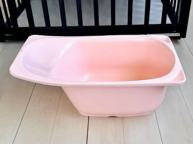 【中古品 限定2台】【店舗受け取り限定】出産準備まるごとセット　新生児から必要なアイテムがフルセット。すべてクリーニング済みで安心・清潔。取扱説明書付き。